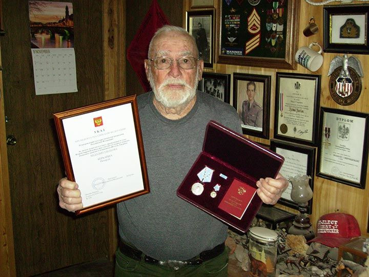 Ричард Бернбайн с медалью Ушакова